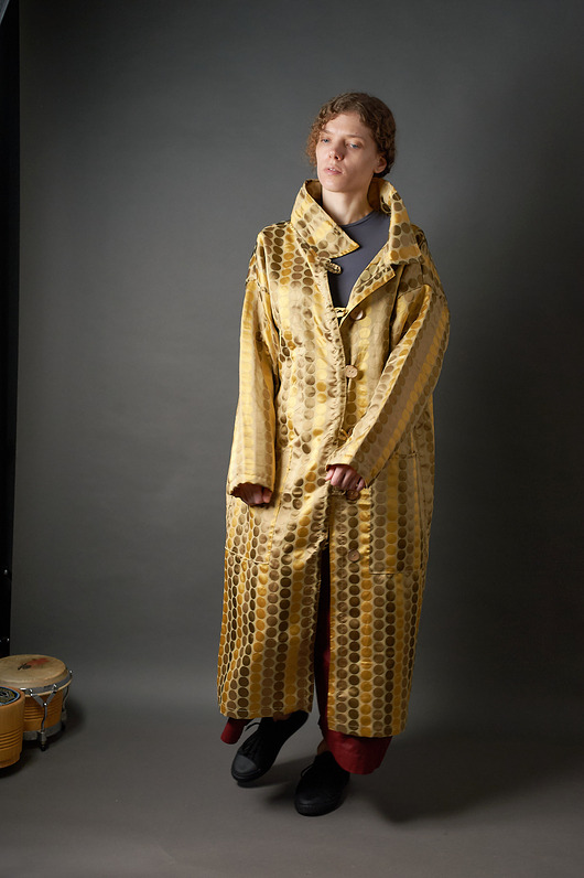 płaszcze damskie Złoty długi płaszcz z kołnierzem oversize XL