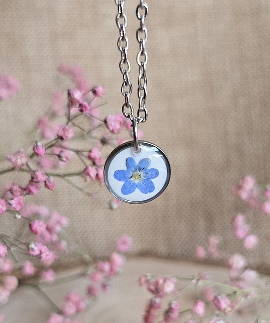 wisiory Wisiorek z niezapominajką niezapominajka