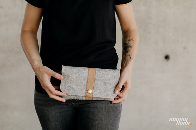 saszetka nerka Marmollada - torebka filcowa mała SZARA + b