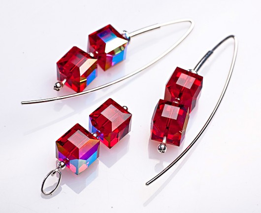ZAMÓWIENIE kolczyki cherry cubes i zawieszka motivart