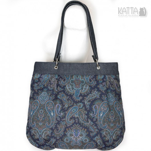 Mroczne piruety - large  Katta