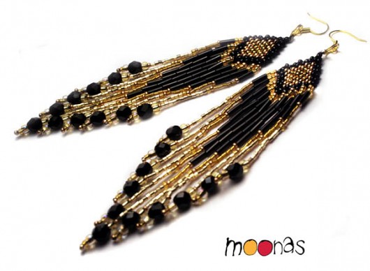 sea / treasure moonas