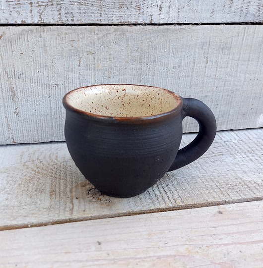Kubek ceramiczny średni NIGRA. Espresso? ceramiKaMDeka