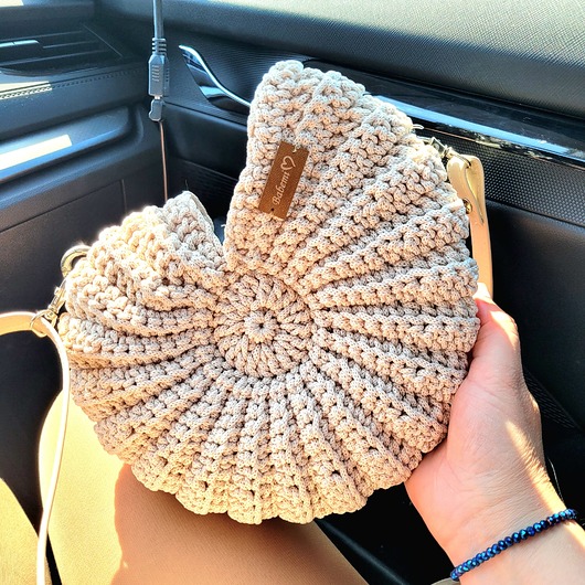 torebki mini Seashell Bag MINI - torba w kształcie muszli