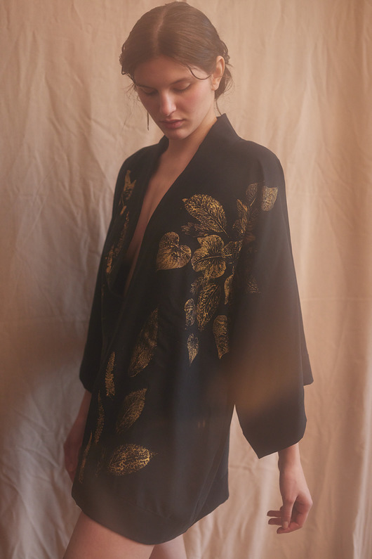 bluzki kimonowe damskie GOLDEN BLACK - kimono ręcznie zdobione
