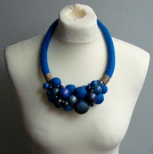 Wisior Blue Afrika shewas