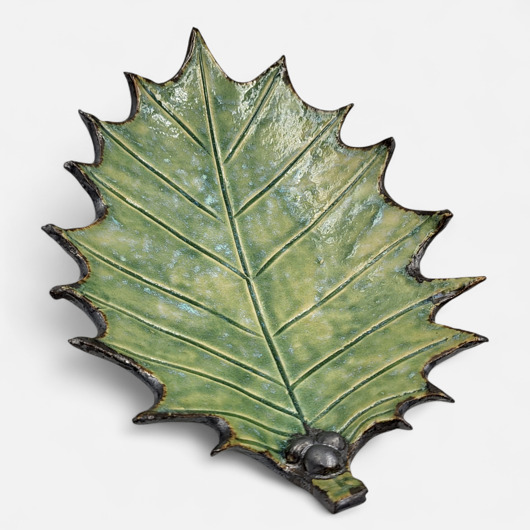 dekoracje świąteczne Mała patera - lisc ostrozenia