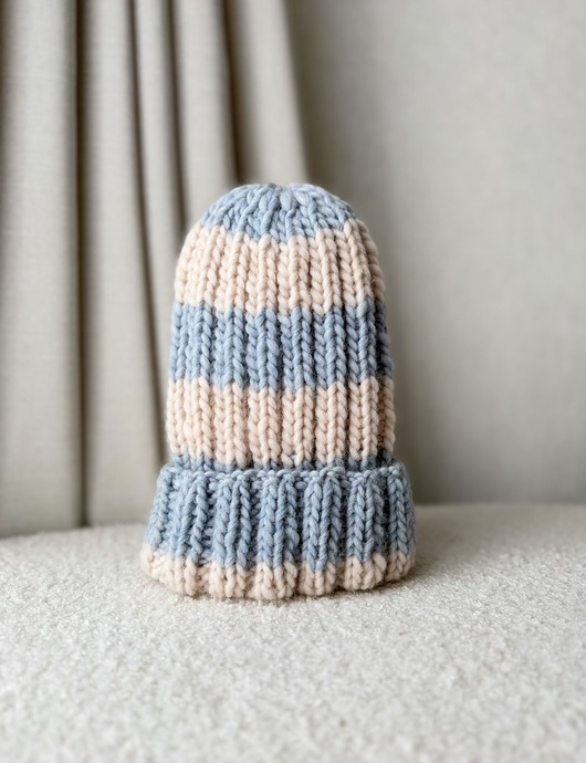 czapki damskie Pasiasta owca