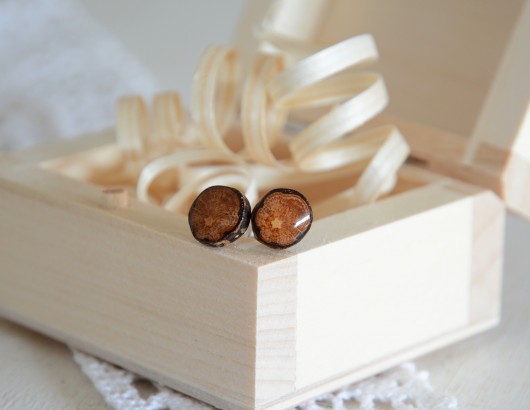 Prosto z drzewa - drewniane kolczyki sztyfty MyPieceOfWood