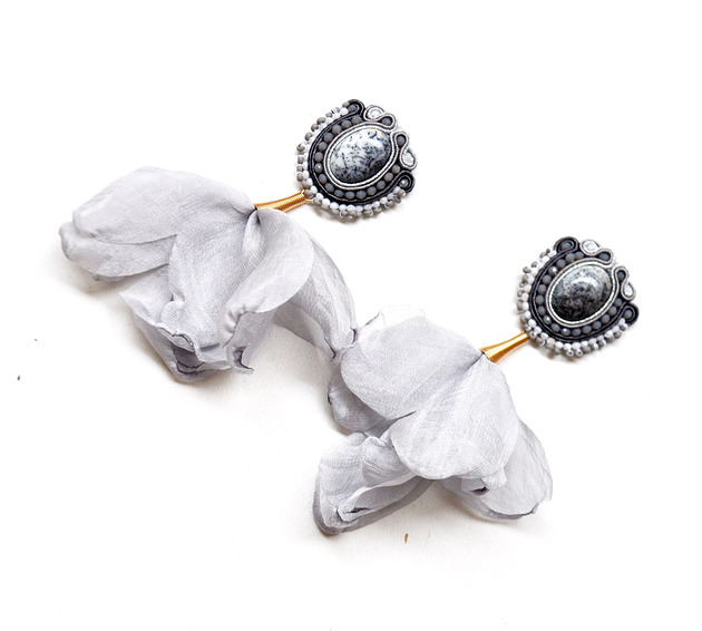 kolczyki soutache Sutaszowe kolczyki GREY FLOWERS