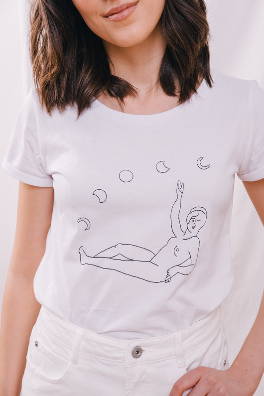 t-shirt damskie Femi-Shirt "Moon Girl" Biały