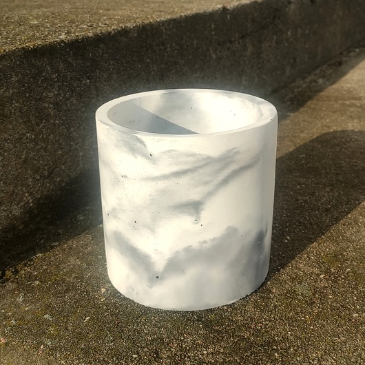 doniczki Doniczka osłonka na małe rośliny, sukulenty  szary marmurek 12 cm