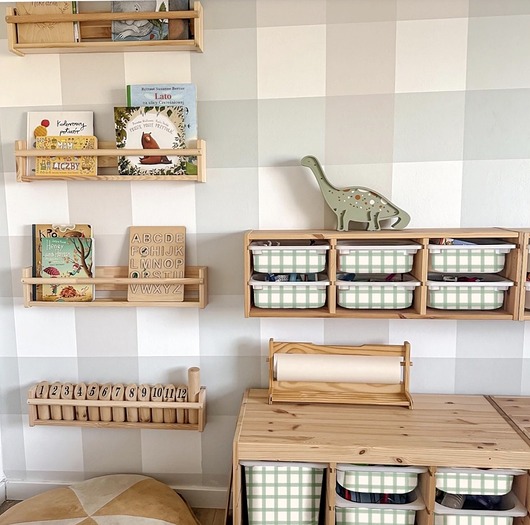 meble do pokoju dziecka Naklejki na pojemniki Trofast Ikea krata zielona