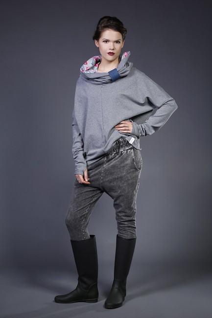 Nubee - QOM#01 - Bluza komin prosty  Nubee