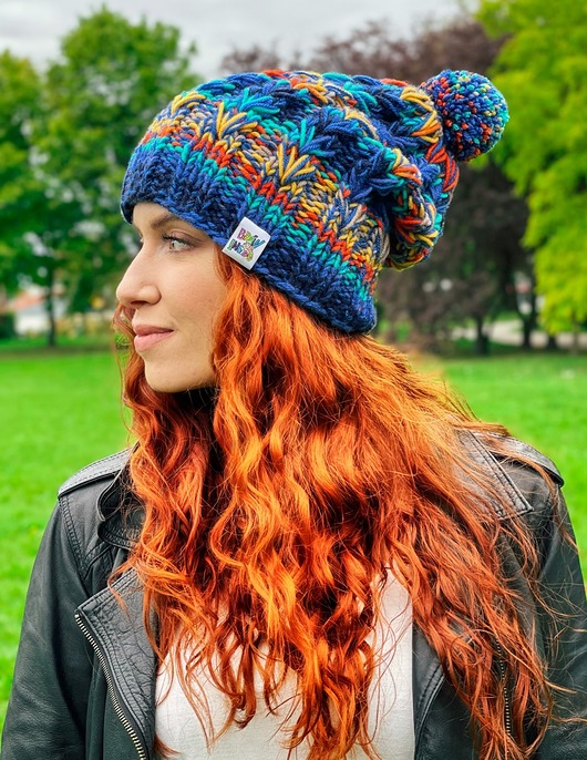 czapki damskie Czapka Handmade Smile Górski Potok