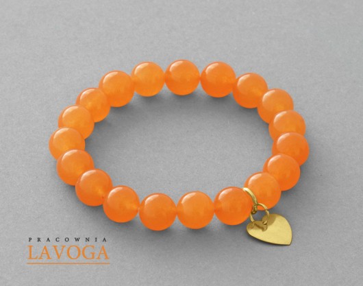 Jade with heart pendant in orange. Lavoga