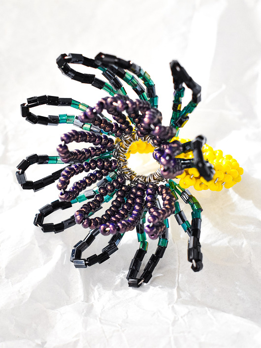 pierścionki - różne Duży pierścionek kwiat