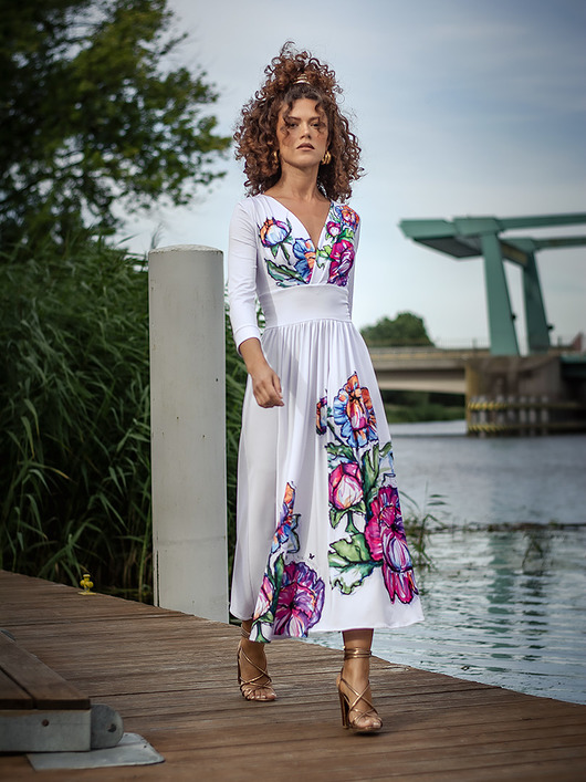 sukienki maxi damskie Suknia w kwiaty