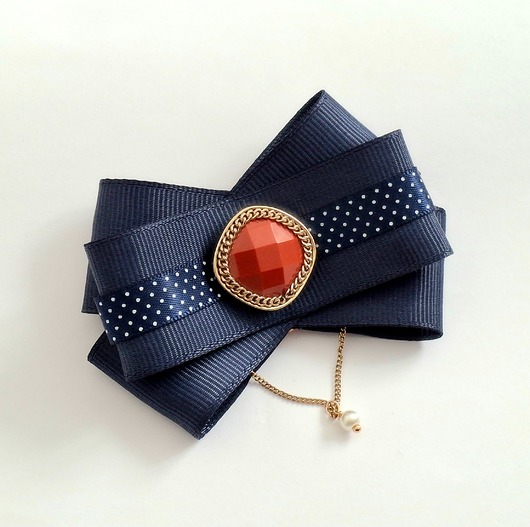 broszki Gertruda retro broszka