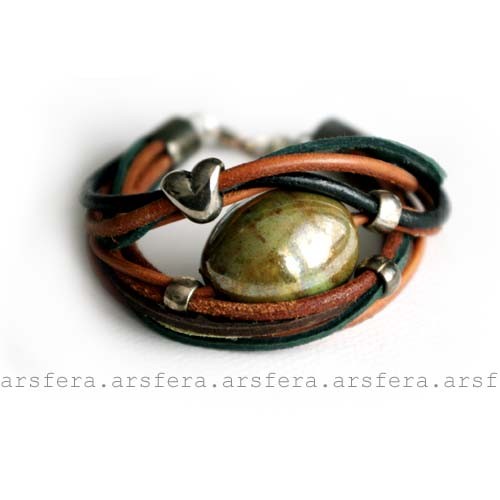 Khaki  Arsfera