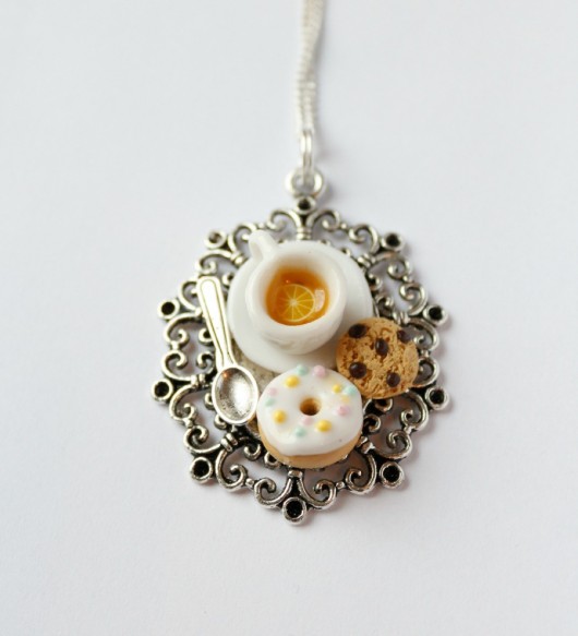 Herbata z ciastkiem naszyjnik Lemon Lovely
