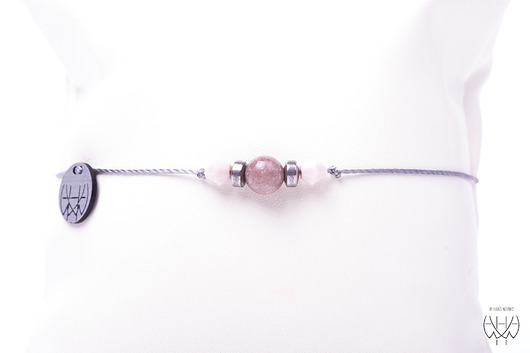 WHW Taste With Grey Jade w hand works