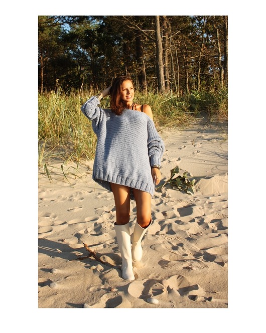 swetry damskie  Sweter handmade Oversize baby blue