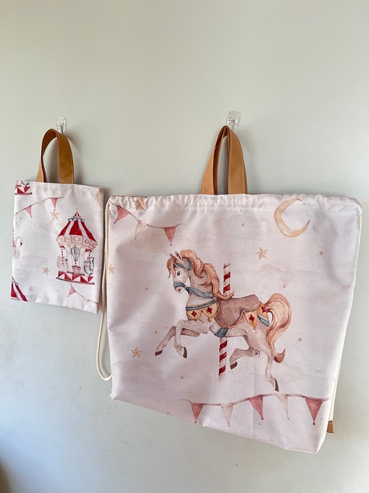 torebki, worki i plecaki dziecięce Dziecięcy worek-plecak do przedszkola z mini torbą na zabawki