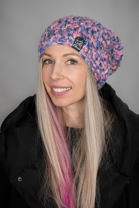 czapki damskie Czapka Melange 39 - MULTIKOLOR