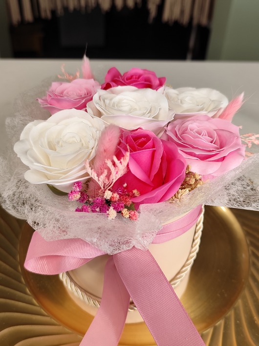 dodatki - różne Flowerbox mydlany na prezent dla mamy siostry przyjaciółki podziękowanie