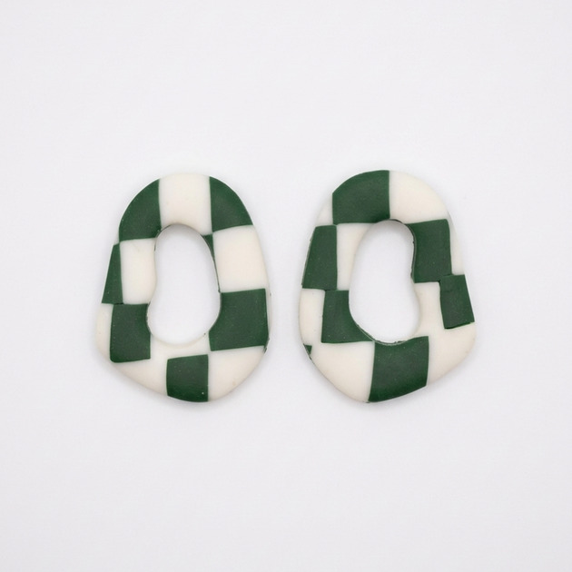 kolczyki z masy plastycznej Kolczyki Szachownica