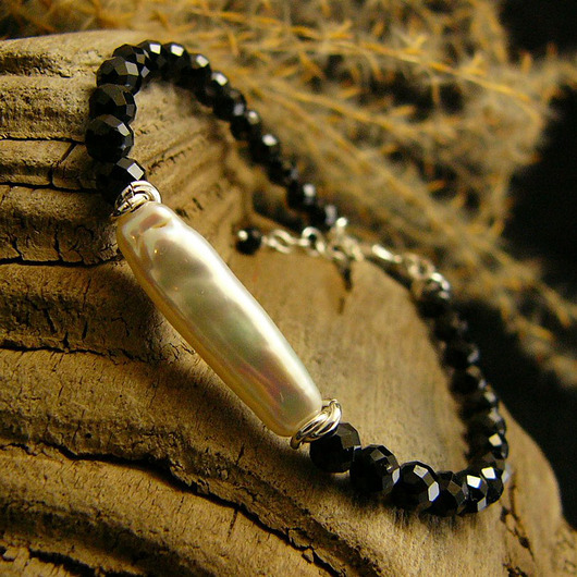 bransoletki z kamieni naturalnych Bransoleta Amulet - Perła Turmalin Srebro