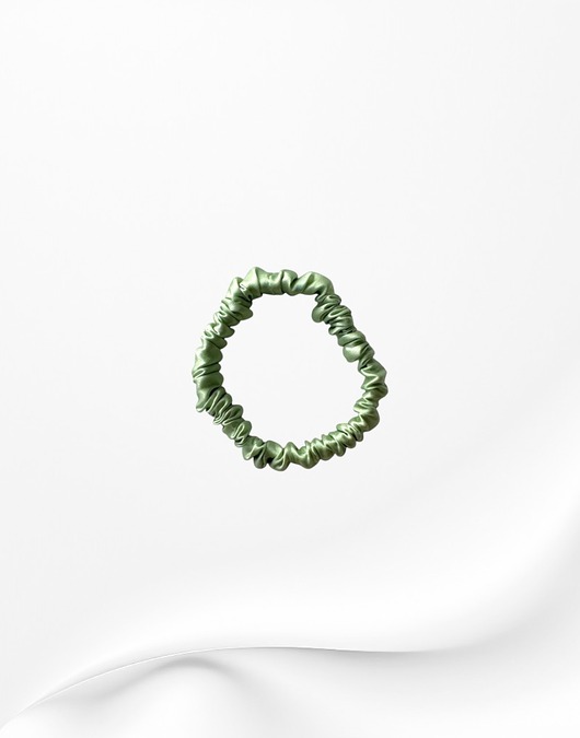 gumki do włosów Jedwabna scrunchie gumka frotka wąska micro zielona jasna