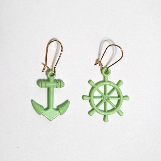 kolczyki - inne Kolczyki - kotwica, ster - miętowe