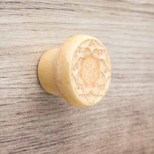 gałki do mebli Gałka do mebli jasnobrązowa, wz.3