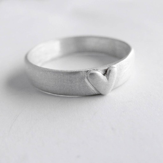 pierścionki srebrne Pierścionek SERDUSZKO