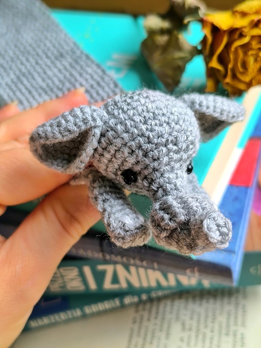 zakładki do książek Zakładka do książki SŁONIK - szydełkowa zakładka