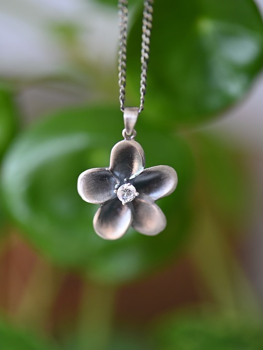 wisiory Dalia - zawieszka srebrna