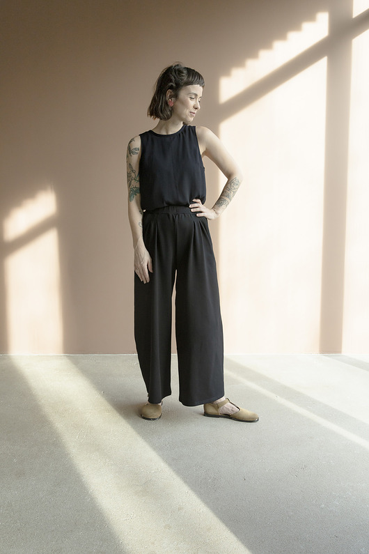 spodnie materiałowe damskie Damskie szerokie spodnie Czarne