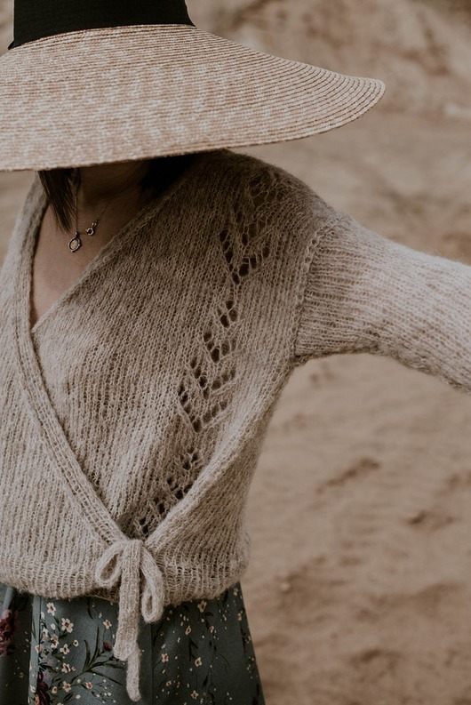 swetry damskie  Sand Wrap Sweater