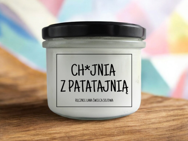 świece zapachowe Świeca sojowa CHU*NIA Z PATATAJNIĄ 235 ml Mikuno
