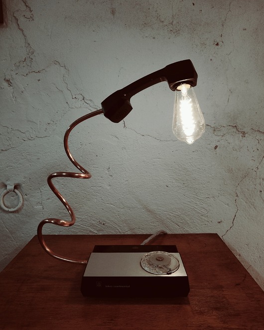 lampy stołowe Lampa stołowa telefoniczna Iskra Continental 70's