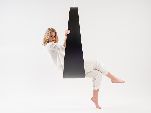 fotele SWING model N.2 huśtawka dąb czarny