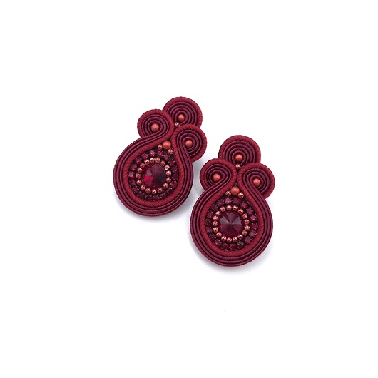 kolczyki soutache Kolczyki sutasz bordowe sztyfty małe Gracia z kryształkami