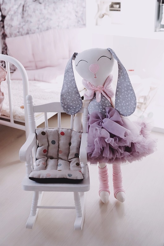 Jagoda króliczek baletnica 45 cm GroKo Design