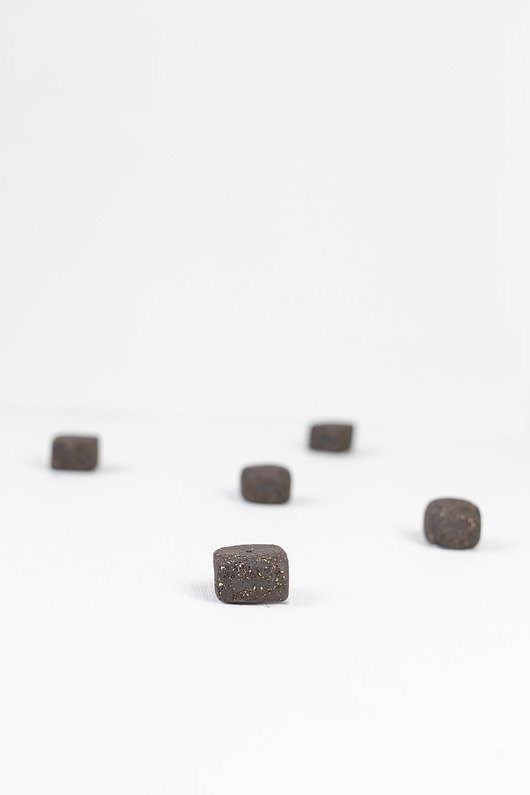 Podstawki pod kadzidełka Micropodstawka na kadzidełko - kuro kemuri