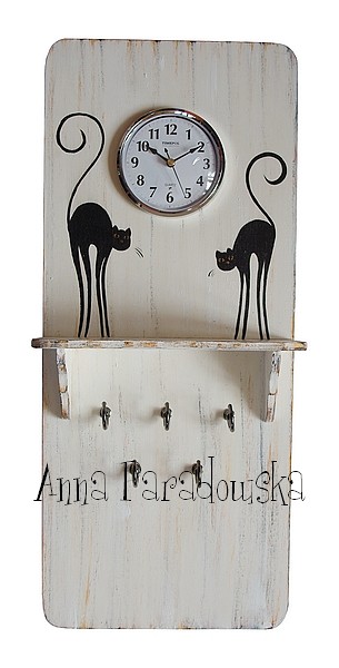Deskowce z zegarem Anna Paradowska