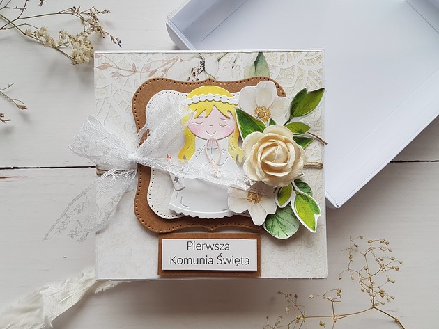 kartki scrapbooking Kartka w pudełku na Komunię