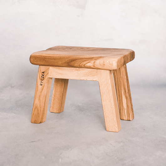 stołki Stołek dębowy na indywidualne zamówienie