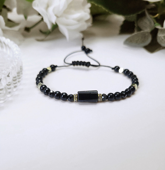 bransoletki z kamieni naturalnych Potrójna ochrona - z Turmalinem, Onyksem i Spinelem.